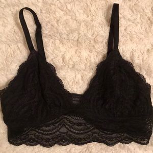 Black, lace bralette